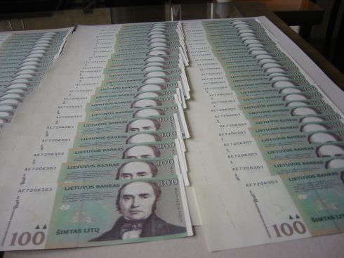 Proginė moneta, skirta Lietuvos gamtai, pasirodys iki metų pabaigos