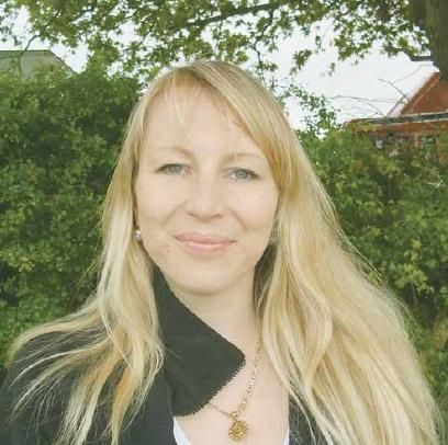 Psichologė: “Anglams tarnauju, lietuviams – padedu”