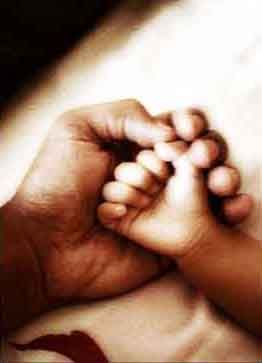 Į Angliją nuo alimentų ir skolų