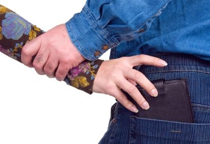 Slapta kamera pričiupta lietuvė: mane išprovokavo (VIDEO)